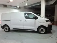 Käytetty Citroën Jumpy 120 HP (88 kW) 2024 Valkoinen Tila-auto