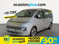 Usado Hyundai Staria 177 CV (130 kW) 2022 Gris Monovolumen