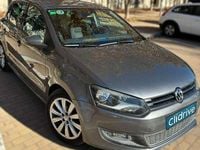 Usado VW Polo Advance 95 CV (69 kW) 2009 Gris Utilitario