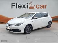 Usado Toyota Auris Hybrid 136 CV (100 kW) 2016 Blanco Berlina