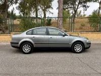 Usado VW Passat Advance 105 CV (77 kW) 2005 Verde Berlina