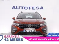 Usado Dacia Sandero Comfort 101 CV (74 kW) 2021 Granate Berlina