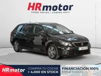 Używany Peugeot 308 SW Style 130 KM (95 kW) 2021 Czarny Kombi