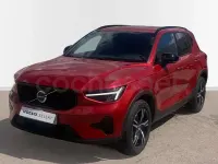 Usado Volvo XC40 Plus 163 CV (119 kW) 2024 Rojo SUV