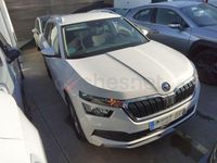 Usado Skoda Kamiq Ambition 95 CV (69 kW) 2023 Blanco SUV