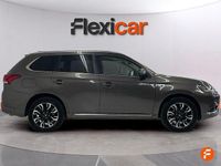 Usado Mitsubishi Outlander P-HEV 203 CV (149 kW) 2017 Marrón SUV