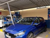 Usado Hyundai i20 84 CV (61 kW) 2022 Azul Utilitario