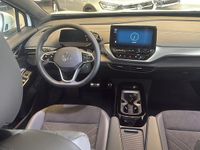 Usado VW ID.4 Pro 127 kW (174 CV) 2025 Blanco glaciar metalizado con techo negro SUV