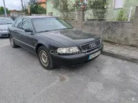 Usado Audi A8 174 CV (127 kW) 1995 Azul Berlina