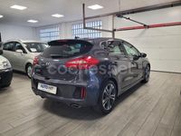 Usado Kia Ceed GT GT-Line 136 HP (100 kW) 2017 Cinzento Sedan