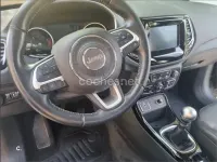 Usado Jeep Compass Limited 140 CV (102 kW) 2018 Negro SUV