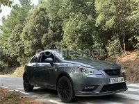 Usado Seat Ibiza SC CONNECT 90 CV (66 kW) 2015 Gris / plata Utilitario