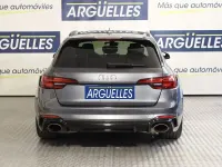 Usado Audi A4 450 CV (330 kW) 2018 Gris Familiar