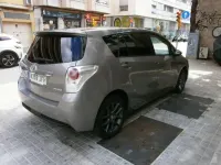 Usado Toyota Verso Advance 132 CV (97 kW) 2015 Gris Monovolumen