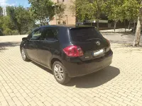 Usado Toyota Auris Active 101 CV (74 kW) 2009 Negro Utilitario