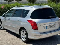 Usado Peugeot 308 SW Premium 110 CV (80 kW) 2009 Gris / plata Familiar