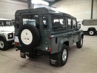 Usado Land Rover Defender 122 CV (89 kW) 2013 Verde SUV