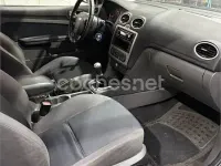 Usado Ford Focus Trend 115 CV (84 kW) 2006 Azul Berlina