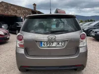 Usado Toyota Verso Comfort 112 CV (82 kW) 2015 Beige Monovolumen