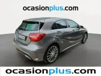 Usado Mercedes A180 109 CV (80 kW) 2018 Gris Berlina