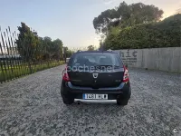Usado Dacia Sandero Stepway 90 CV (66 kW) 2012 Gris / plata Berlina