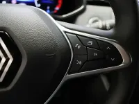 Usado Renault Clio V Techno 90 CV (66 kW) 2025 Gris / plata Berlina