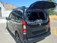 Usado Peugeot Partner Tepee Active 115 CV (84 kW) 2013 Negro Monovolumen