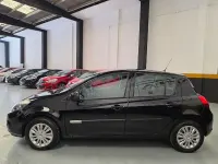 Usado Renault Clio IV Business 75 CV (55 kW) 2012 Negro Berlina