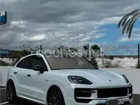 Usado Porsche Cayenne E-Hybrid Coupe Black Edition 470 CV (345 kW) 2024 Blanco SUV
