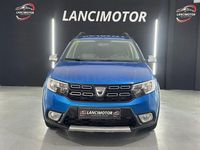 Usado Dacia Sandero 90 CV (66 kW) 2018 Azul Berlina