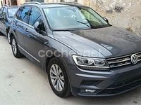 Usado VW Tiguan Edition 125 CV (91 kW) 2018 Gris / plata SUV