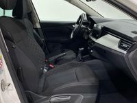 Usado Skoda Kamiq Ambition 110 CV (80 kW) 2022 Blanco SUV