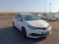 Usado Toyota Auris Hybrid Edition 136 CV (100 kW) 2018 Blanco Utilitario