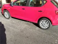 Usado Seat Ibiza Reference 70 CV (51 kW) 2012 Rosa Berlina
