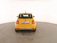 Usado Fiat 500 Lounge 70 CV (51 kW) 2016 Amarillo Berlina