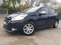 Usado Peugeot 208 Allure 92 CV (67 kW) 2015 Azul Utilitario