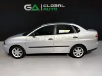 Usado Seat Cordoba Stylance 100 CV (73 kW) 2006 Gris / plata Berlina
