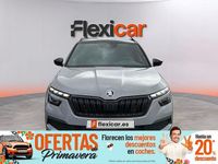 Usado Skoda Kamiq Active 95 CV (69 kW) 2021 Gris SUV