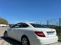 Usado Mercedes C220 170 CV (125 kW) 2012 Blanco Coupe