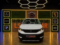 Usado Peugeot Rifter Allure 100 CV (73 kW) 2024 Blanco Monovolumen