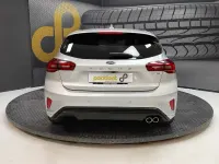 Usado Ford Focus ST-Line 155 CV (114 kW) 2024 Gris Berlina
