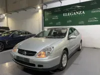 Usado Citroën C5 Exclusive 138 CV (101 kW) 2004 Gris / plata Berlina