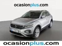 Usado VW T-Roc Life 110 CV (80 kW) 2024 Gris plata SUV