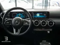 Usado Mercedes CLA200 Shooting Brake 150 CV (110 kW) 2022 Blanco Familiar