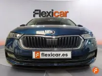 Usado Skoda Octavia Ambition 115 CV (84 kW) 2022 Azul Familiar