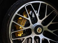 Usado Porsche 911 Turbo S 560 CV (411 kW) 2013 Gris / plata Coupe