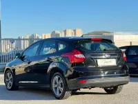Usado Ford Focus S 125 CV (91 kW) 2014 Negro Utilitario