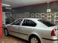 Usado Skoda Octavia 105 CV (77 kW) 2004 Gris / plata Berlina
