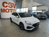 Usado Hyundai i30 Style 120 CV (88 kW) 2024 Blanco Utilitario