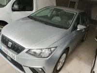 Usado Seat Ibiza Style 110 CV (80 kW) 2021 Gris Utilitario
